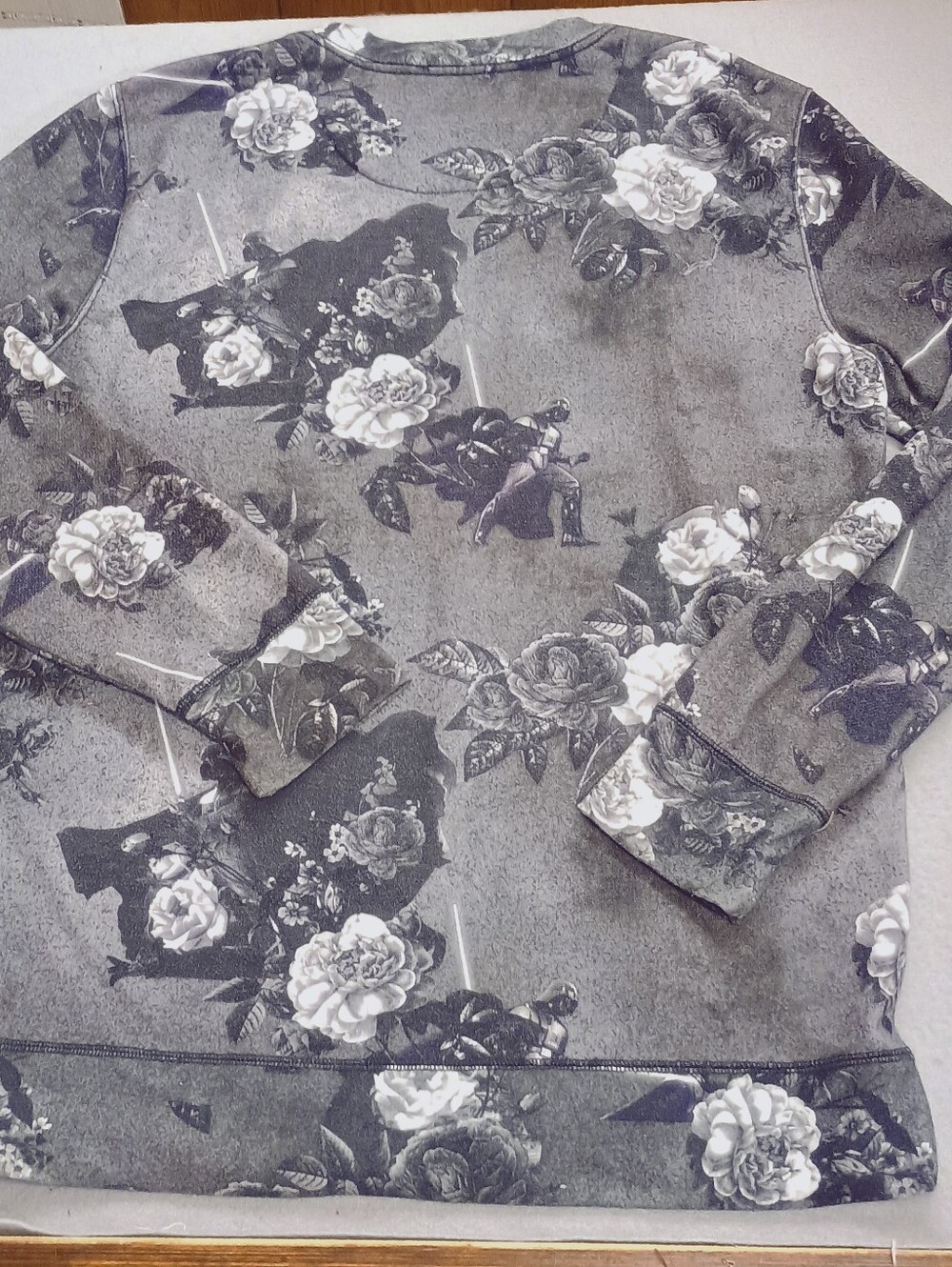 Star Wars Black and Gray Floral Crewneck Sweatshirt - Picture 2 of 7